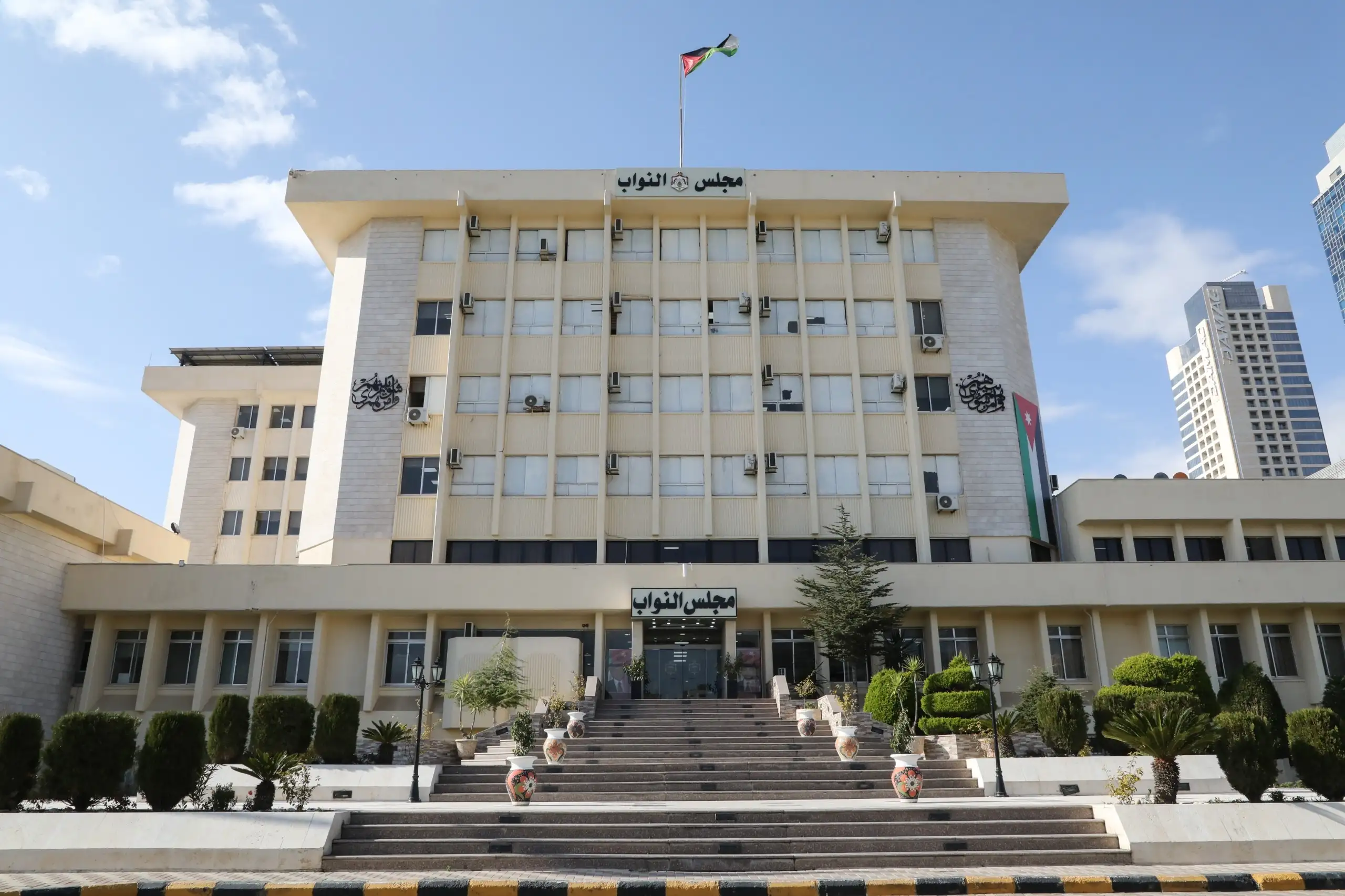 رئيس مجلس النواب يلتقي السفير الكويتي