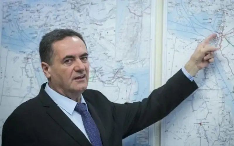 في تصعيد غير مسبوق .. وزير