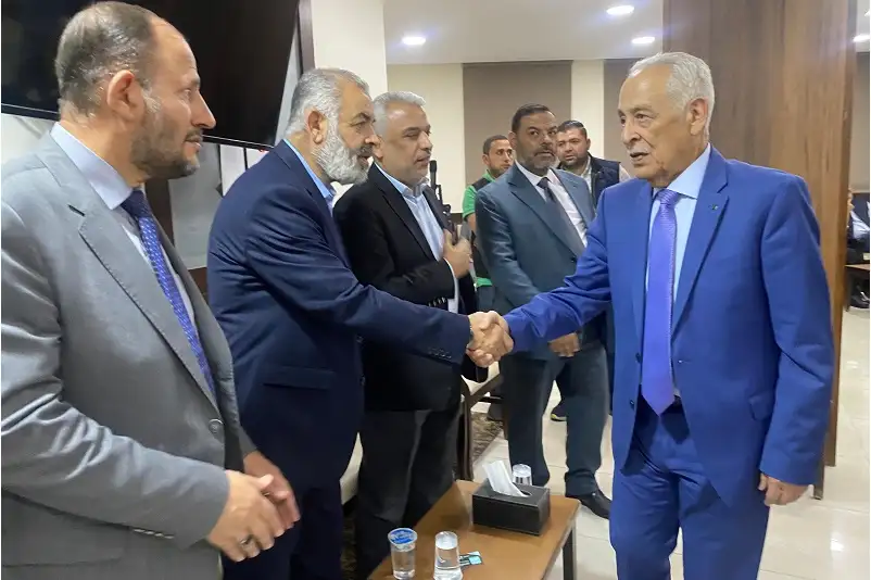 مندوبا عن الملك وولي العهد.. العيسوي