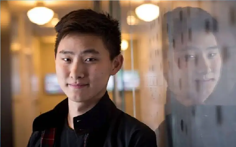 الملياردير ألكسندر وانغ: من لا يتقن