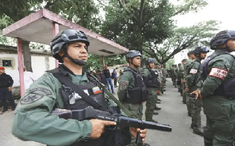 انتشار عسكري ضخم في فنزويلا ردا