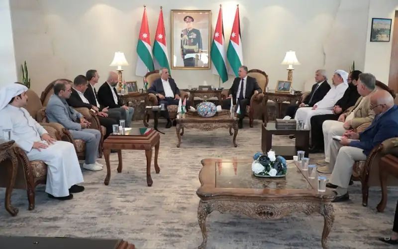 وزير الثقافة يلتقي الوفود العربية المشاركة