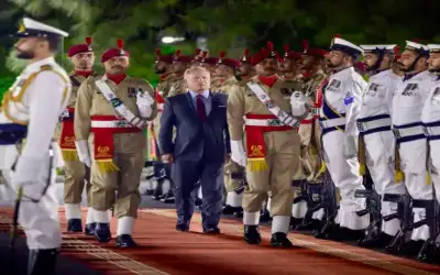 الملك يشدد على أهمية التزام جميع