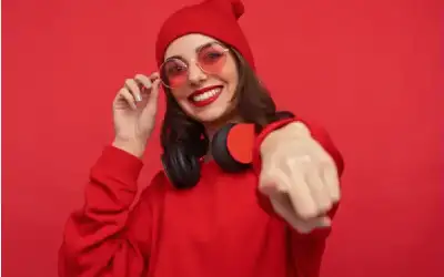 الأحمر والأسود .. السر وراء جاذبية