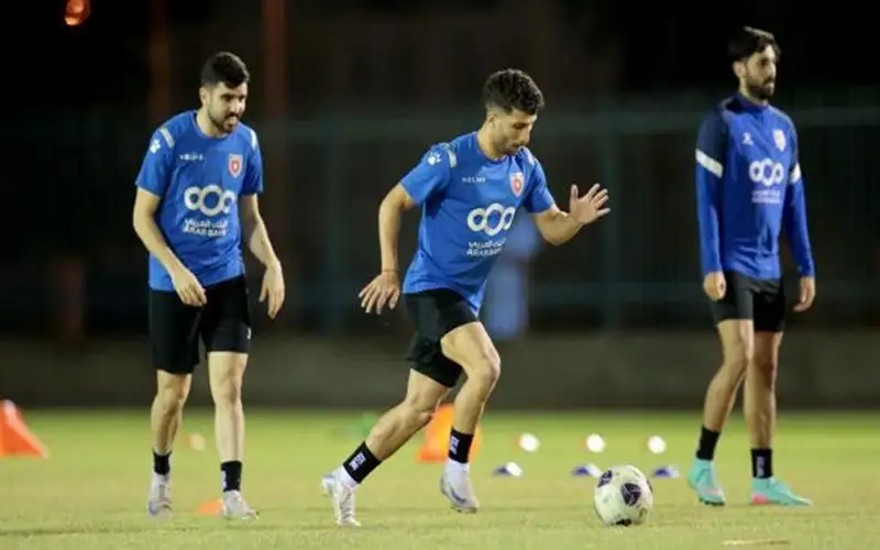 المنتخب الوطني ينهي تحضيراته لمواجهة مالي