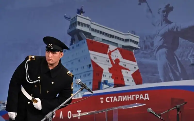 بوتين يعطي الضوء الأخضر لبدء بناء