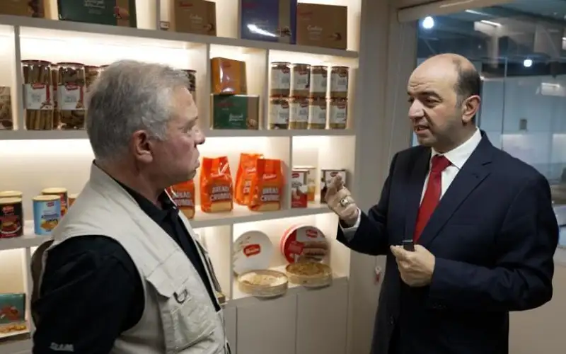 الجيطان : زيارة الملك للقسطل دفعة