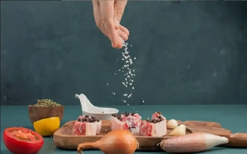 الملح المدعم بالبوتاسيوم يساعد في ضبط