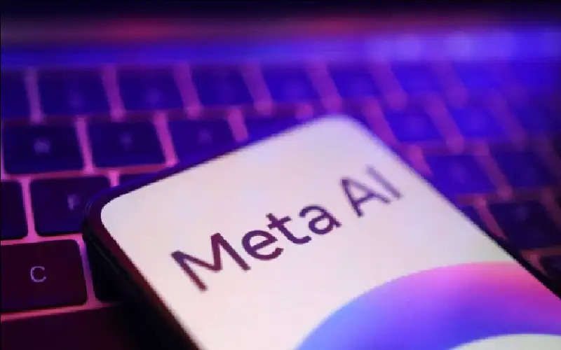 ميتا تجمد حسابات الأستراليين دون سن