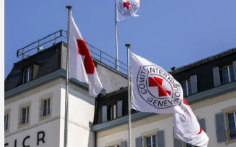 الصليب الأحمر يعلن خفض ميزانية 2026