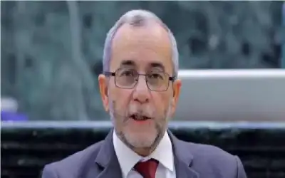 مشوقة يسأل الحكومة عن عقوبات إزعاج