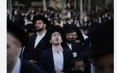 صحيفة إسرائيلية تكشف عن مبادرة لجلب
