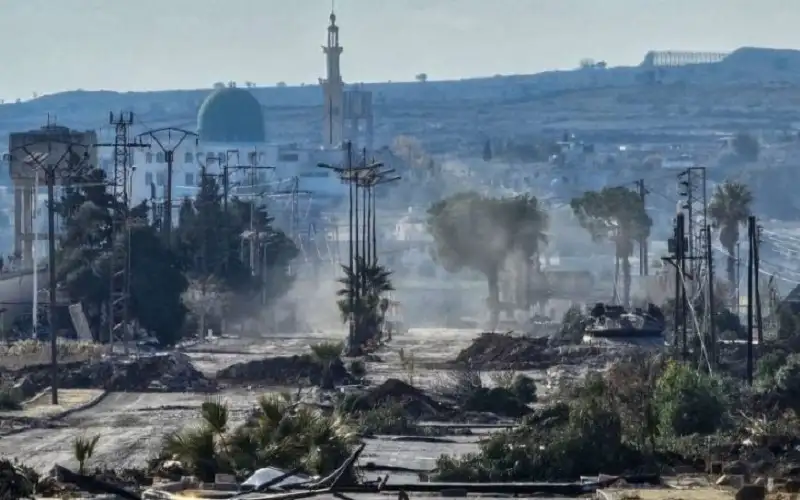 شهداء وجرحى في غارات إسرائيلية على