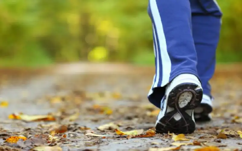 10 دقائق مشي بعد الأكل ..