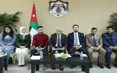 رئيس الديوان الملكي : الشباب محور