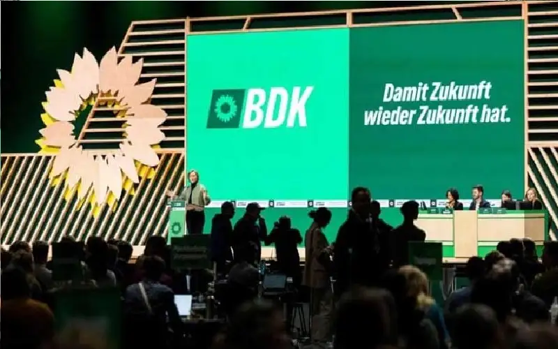 ألمانيا.. خلافات بين الخضر حول الخدمة