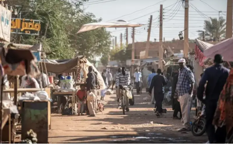 الملابس والأثاث مقابل الغذاء .. لا