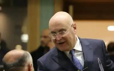 مجتمع ـ وزير الدولة للشؤون الاقتصادية: كل أردني