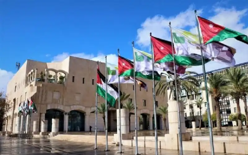 أمانة عمان تعدل دوام موظفيها ليصبح