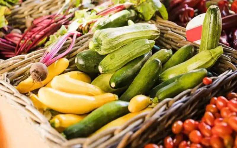 أسعار الخضار والفواكه في السوق المركزي