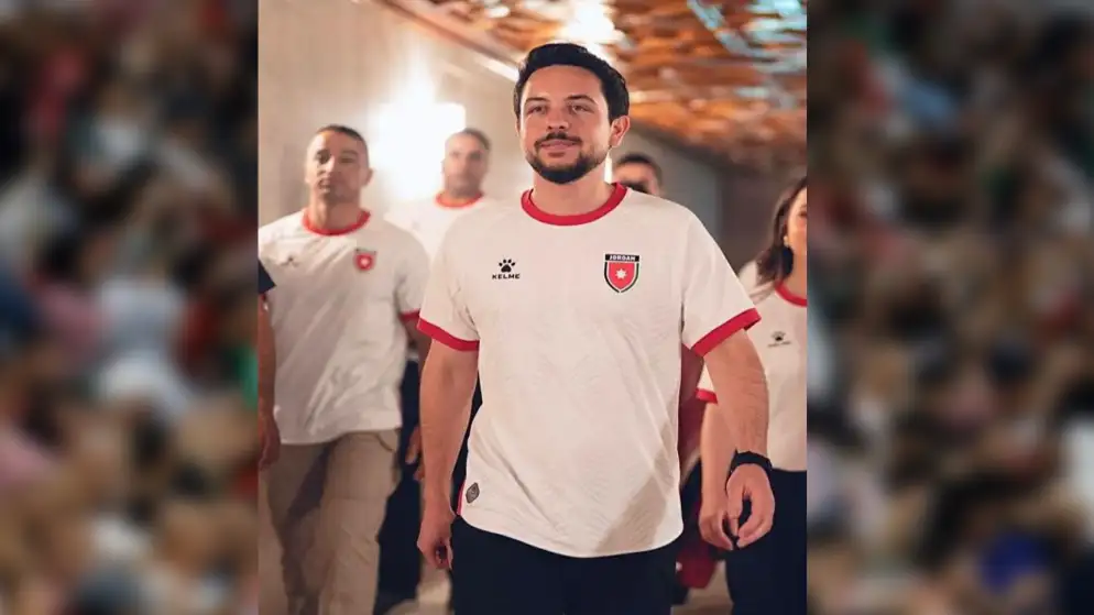 ولي العهد مهنئا النشامى: بداية قوية