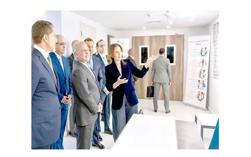 الملك يوجه الحكومة لتوسعة مركز دروزة