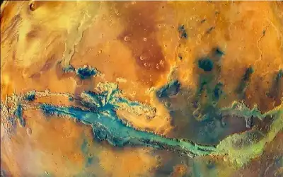 ثقافة ـ صور مذهلة تكشف الألوان الحقيقية للمريخ