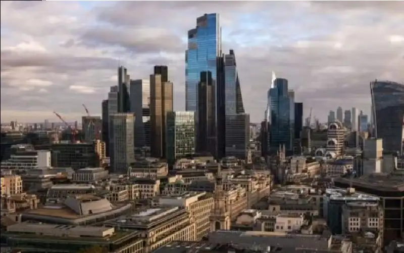 هل يصبح الذكاء الاصطناعي الحارس الشخصي