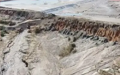 منوعات ـ تسرب سام من منجم يهز زامبيا..