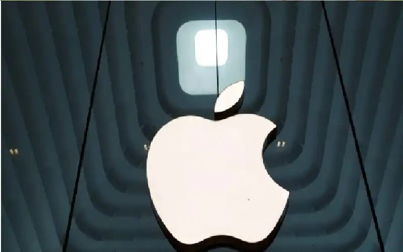 استقالات وتقاعد وهروب.. أبل تشهد أكبر