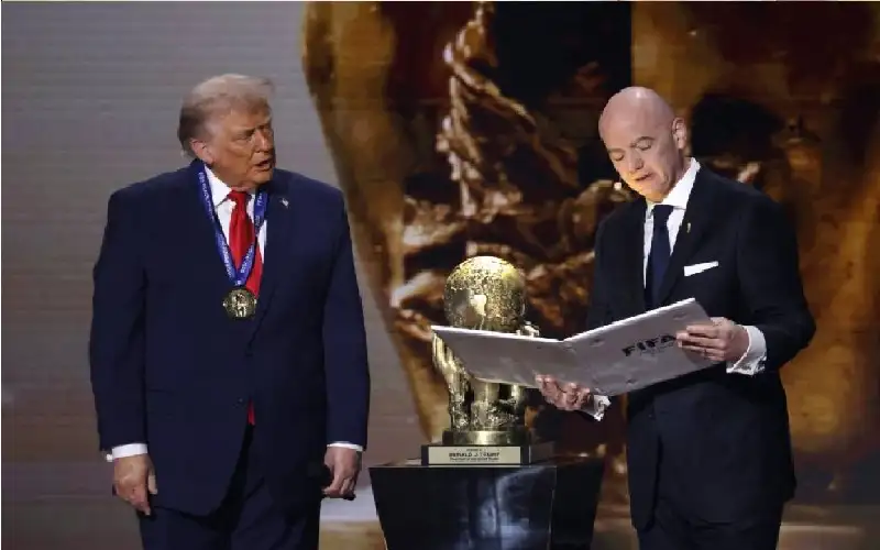 إحراج وتلعثم وجائزة تفصيل.. هل حول