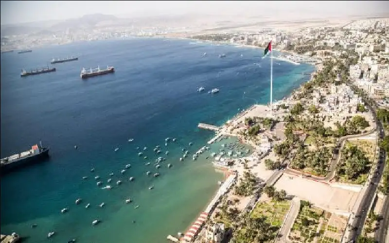 الهيئة البحرية تحذر: امواج واضطرابات قد