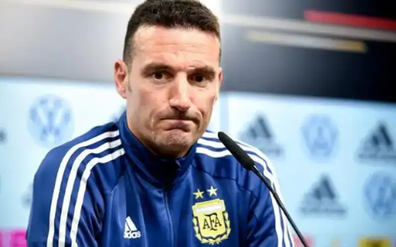 مدرب منتخب الأرجنتين: لا يوجد منافس