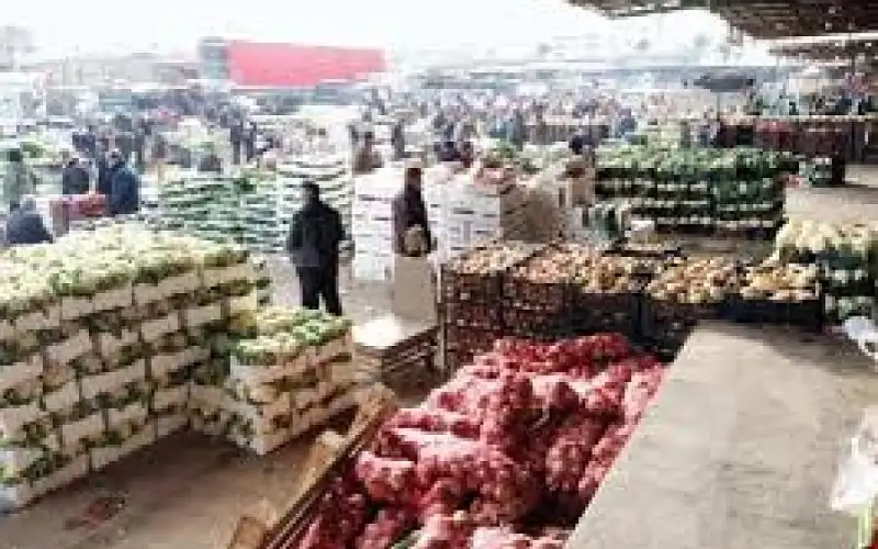 بلدية إربد تحدد دوام سوق الخضار