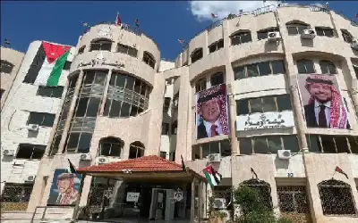 منها القهوة .. مشروبات تساعد على