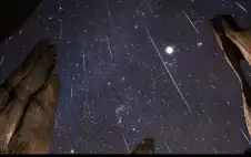 سماء المملكة على موعد مع زخات