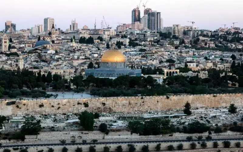 مجلس الوزراء يعيد تشكيل مجلس الأوقاف