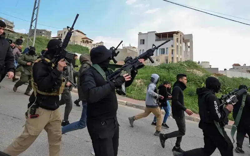 إعلام عبري: أعضاء مليشيات بغزة بدؤوا