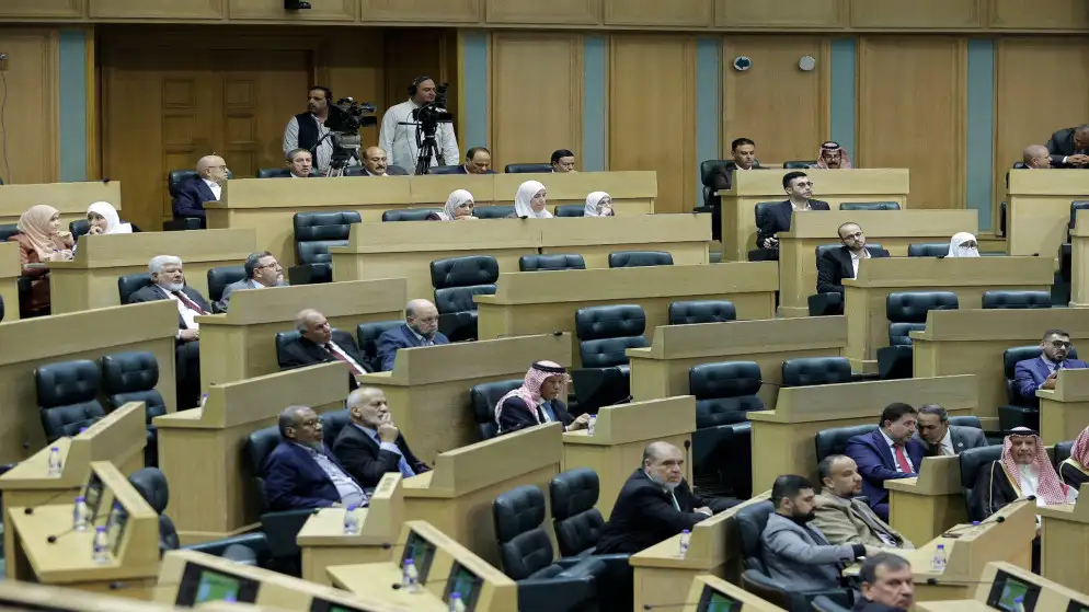 مجلس النواب يبدأ اليوم بمناقشة مشروع