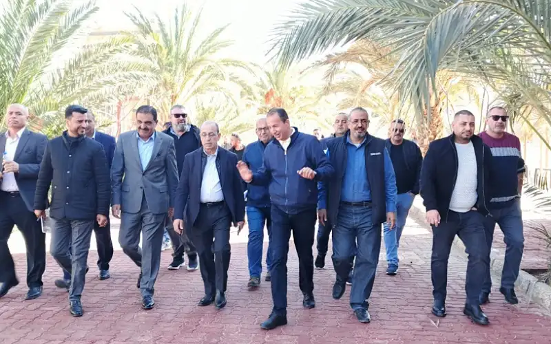 تمكين شباب وشابات الأزرق رؤية حكومية