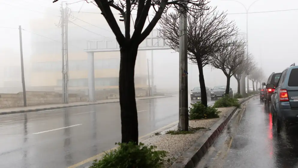 أجواء باردة نسبيا الثلاثاء مع فرصة
