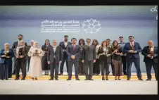 strongولي العهدstrong يكرم الفائزين بجائزة الحسين