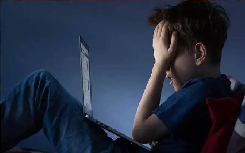 أستراليا أول دولة تحظر دخول الأطفال