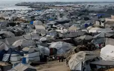 شهداء بنيران الاحتلال والأمطار تغرق خيام