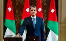 وstrongزيstrongر الشباب يوجه بفتح المركز لإيواء