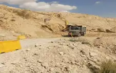 محافظ strongالكركstrong يقرر إغلاق طريق الموجب