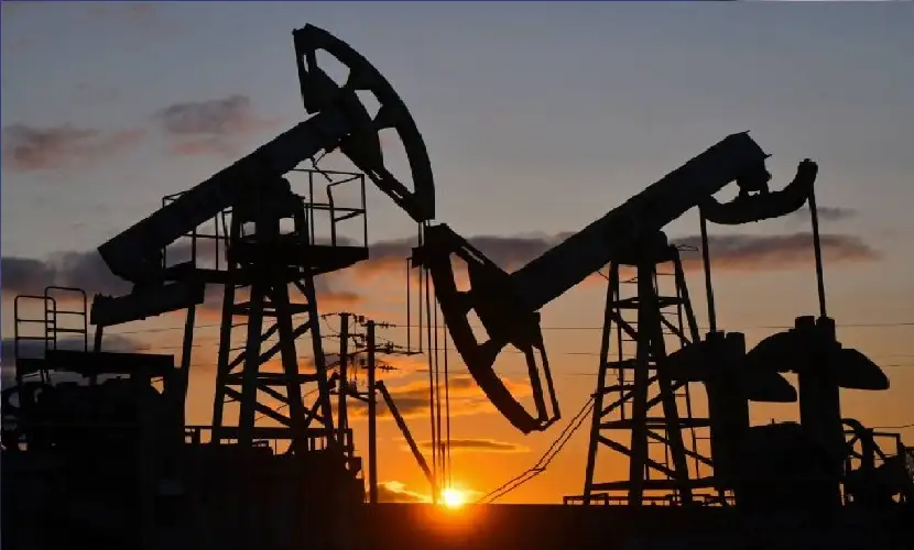 النفط يرتفع وسط التوتر بين أمريكا