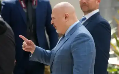 ترامب يقيل وزير العدل جيف سيشنز