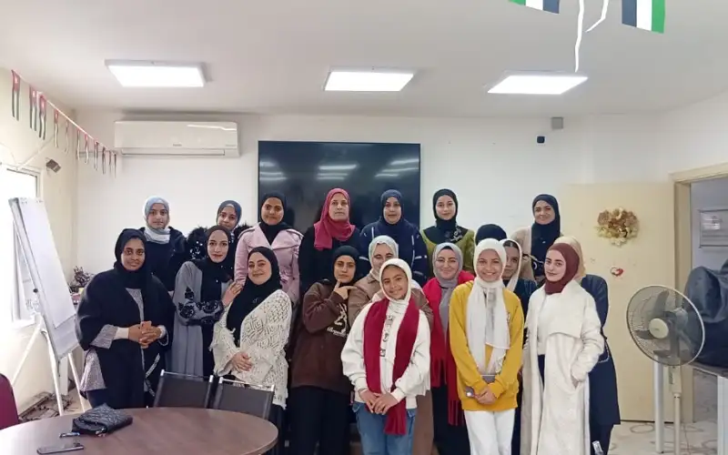 مركز شابات الوسطية ينظم ورشة حول