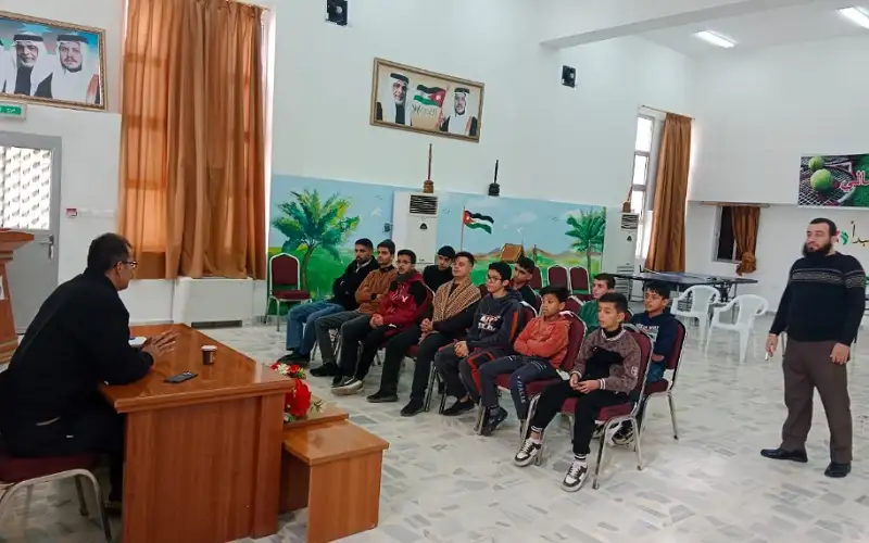 مركز شباب المزار الشمالي ينظم ورشة